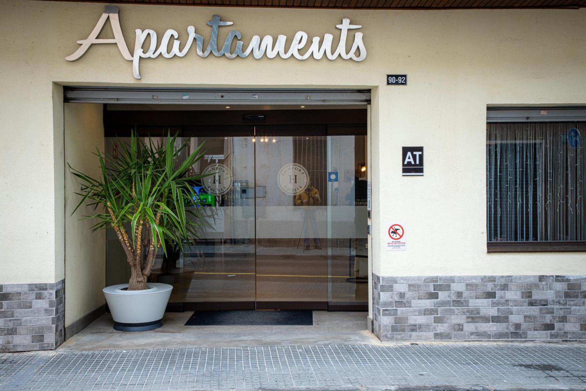 Apartamentos Comfort Калелья Екстер'єр фото