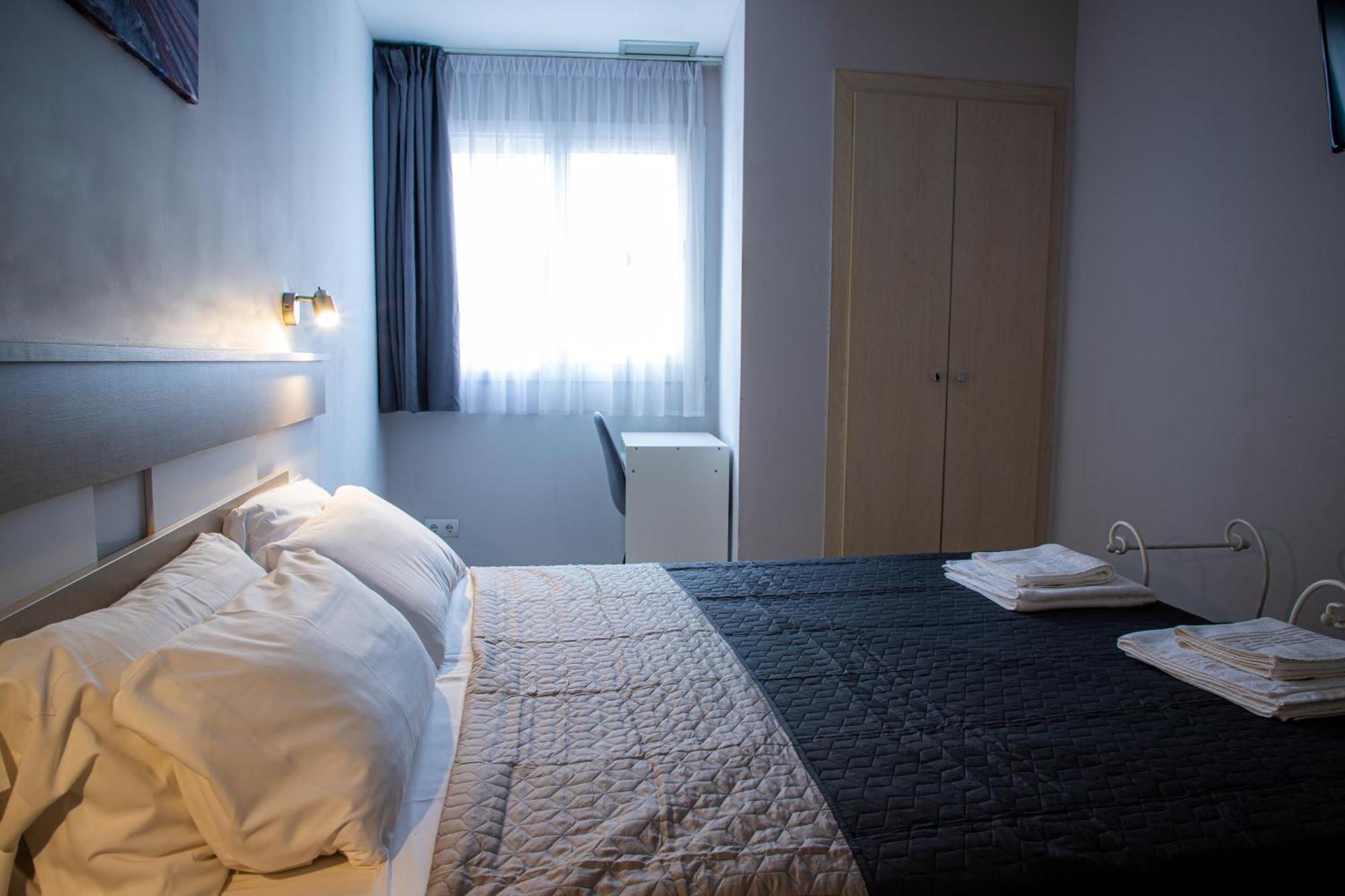 Apartamentos Comfort Калелья Екстер'єр фото