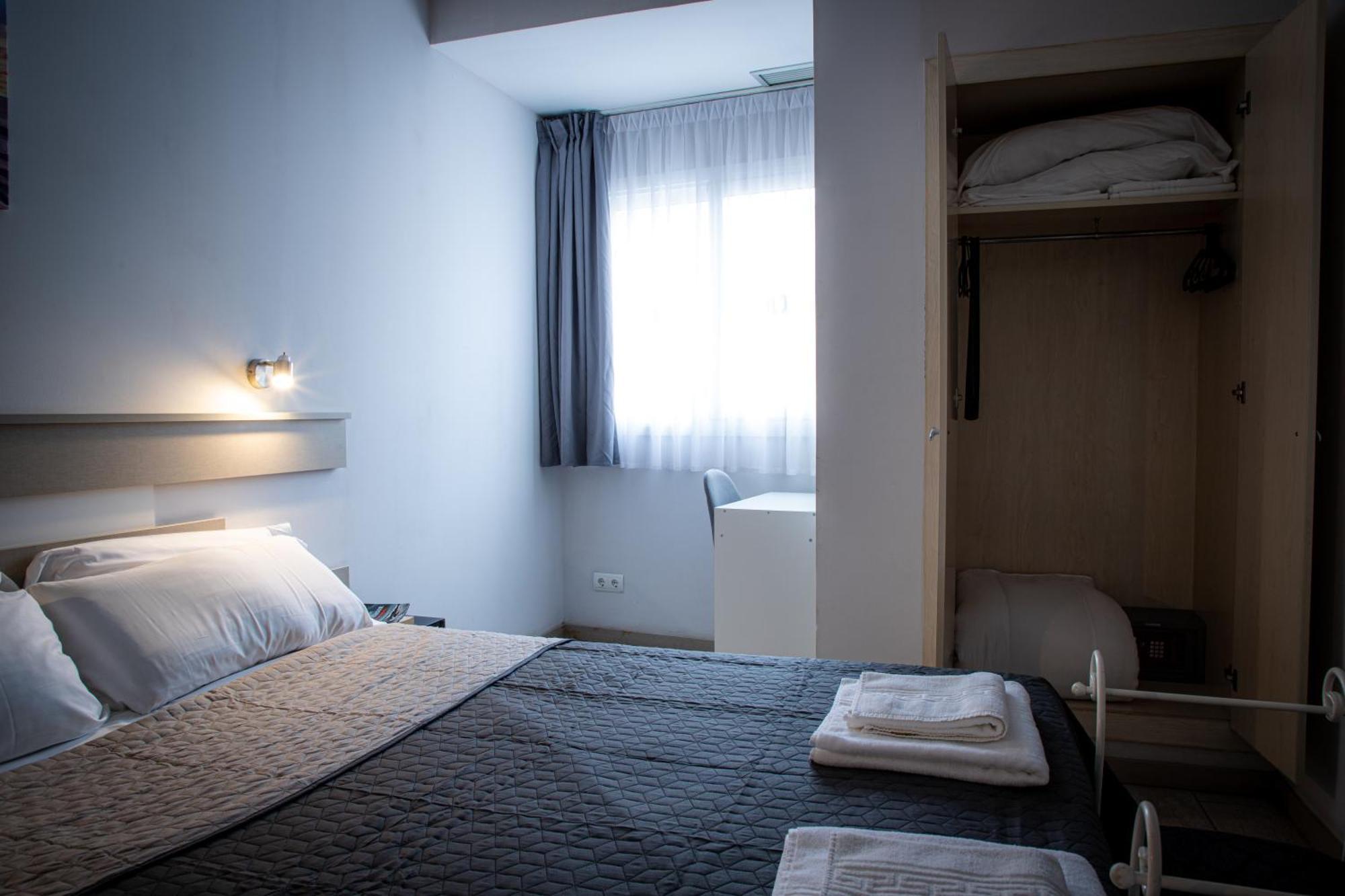 Apartamentos Comfort Калелья Екстер'єр фото