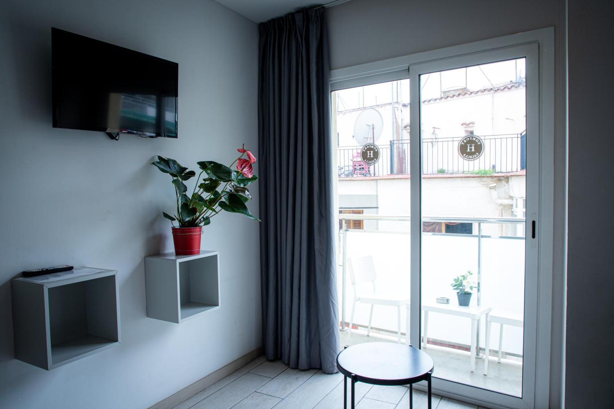 Apartamentos Comfort Калелья Екстер'єр фото