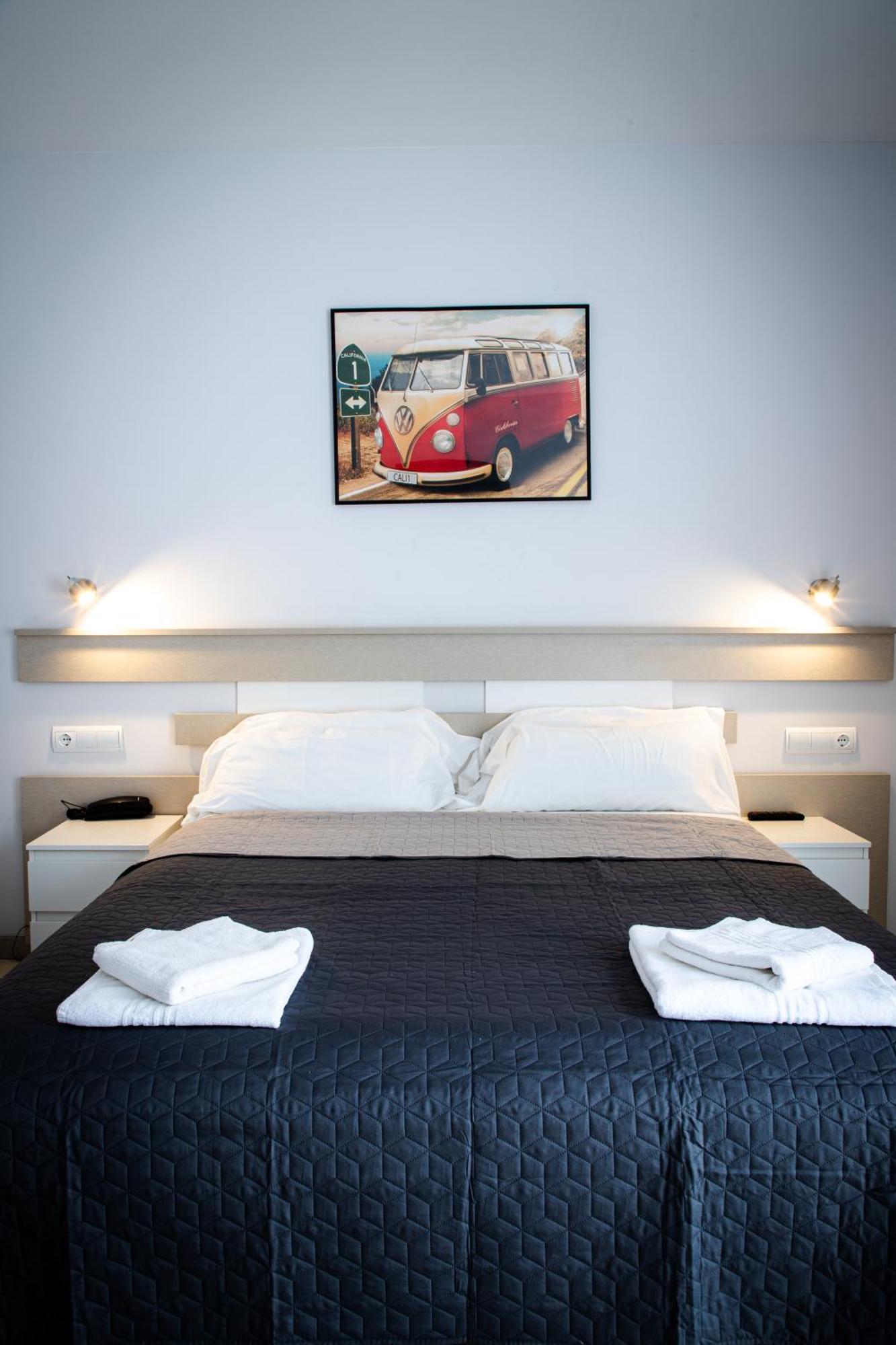Apartamentos Comfort Калелья Екстер'єр фото