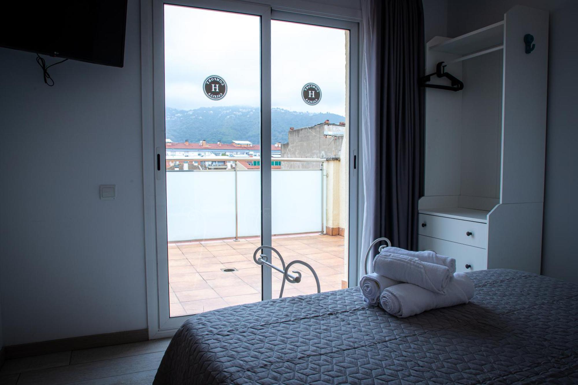 Apartamentos Comfort Калелья Екстер'єр фото