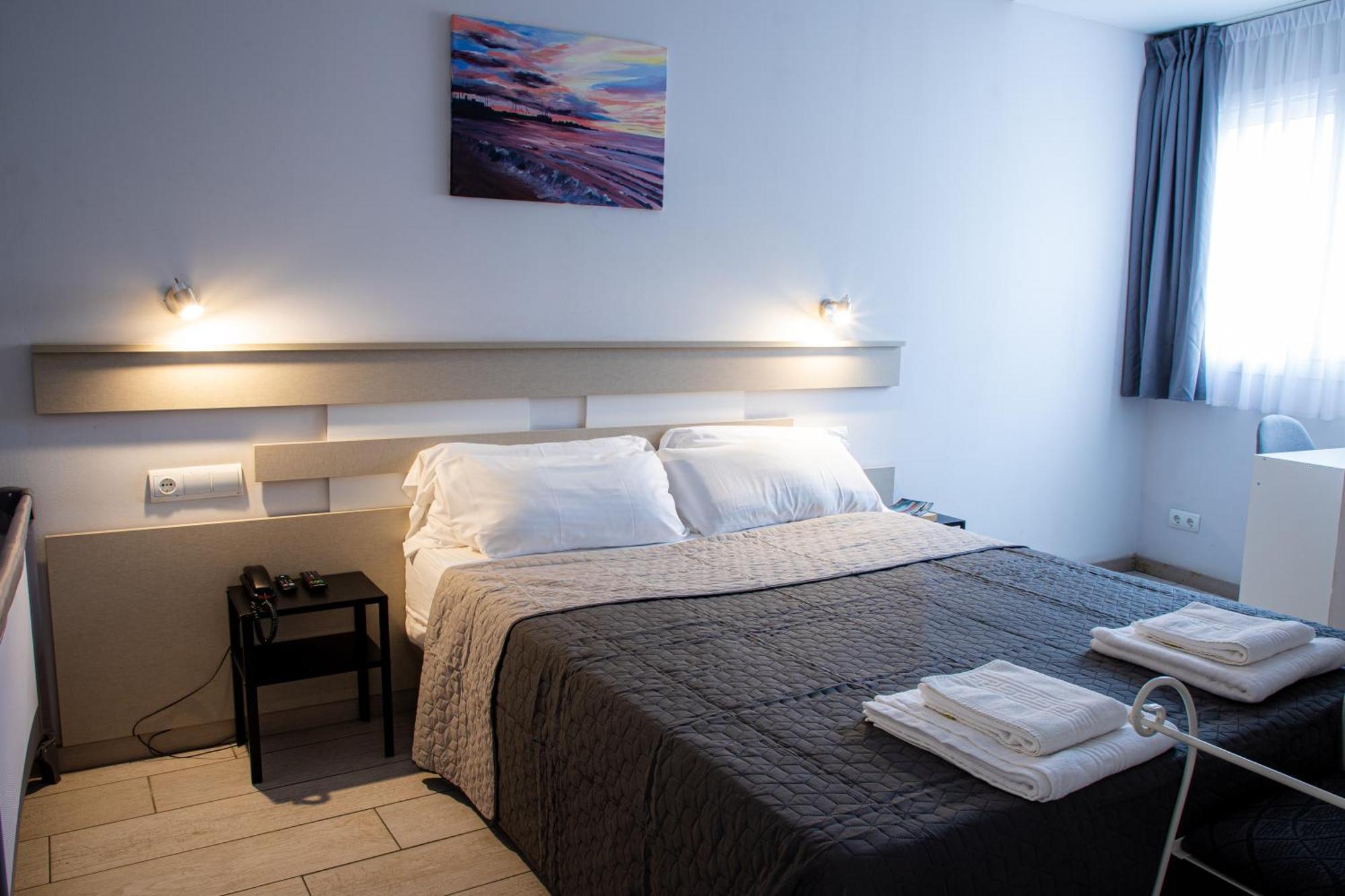 Apartamentos Comfort Калелья Екстер'єр фото