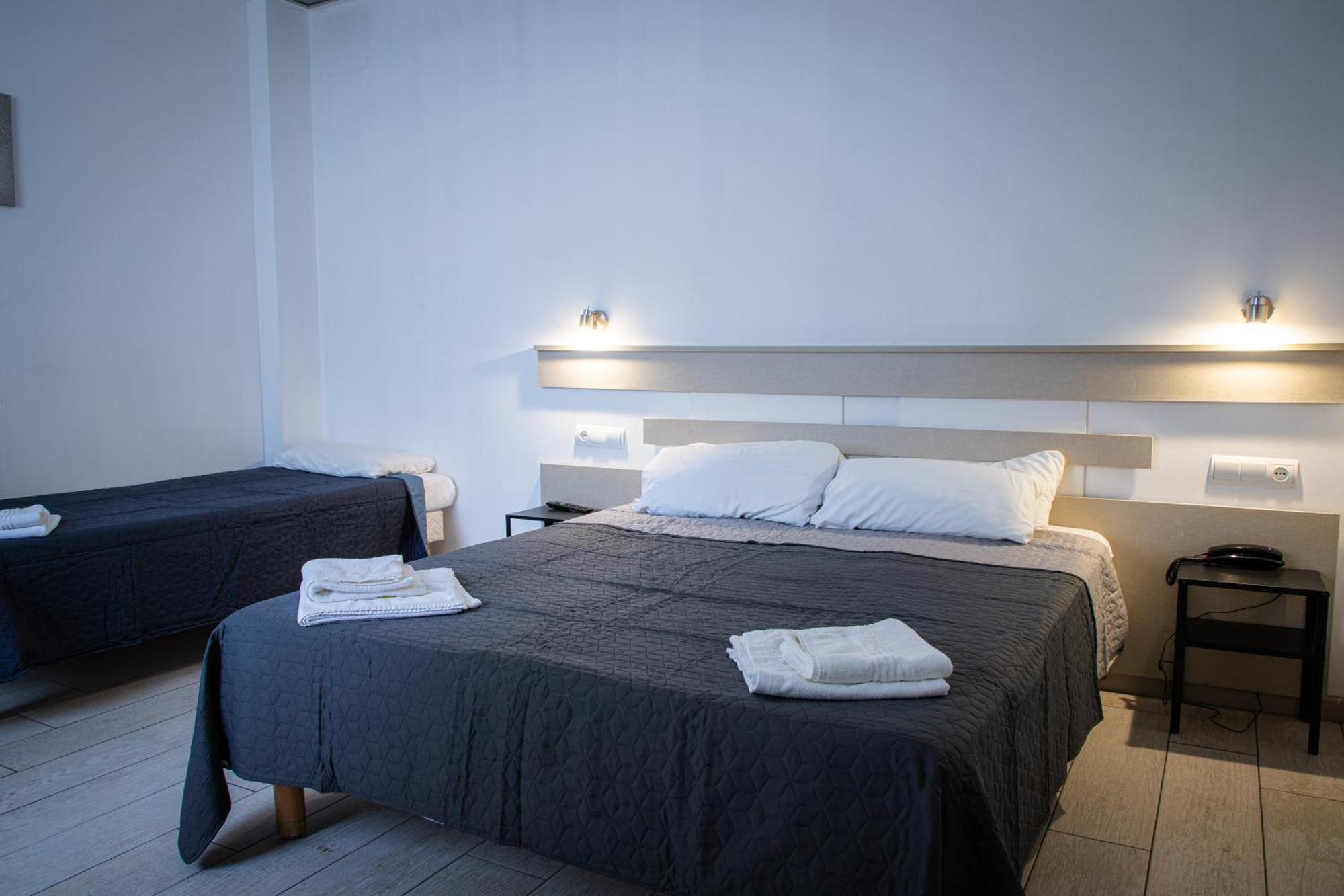 Apartamentos Comfort Калелья Екстер'єр фото